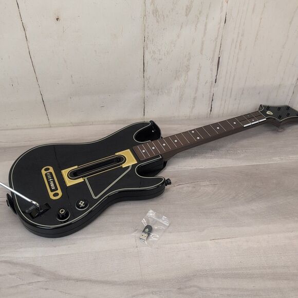 Guitar Hero Live Guitar With Dongle PS3 Wii U Tested Activision 0000654 - Picture 1 of 7